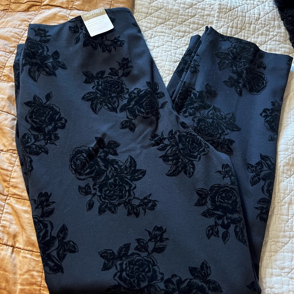 Chico’s Black Floral Patterned Pants
